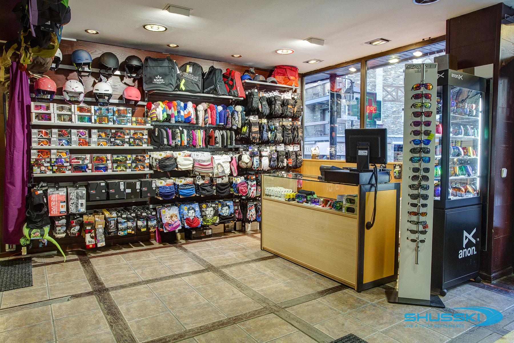 SHUSSKI 52 PIOLET SOLDEU
